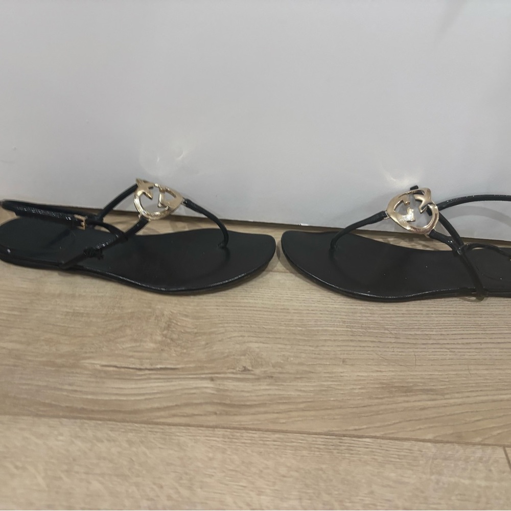Gucci interlocking gold G logo sandal Black t leather straps - Picture 5 of 8